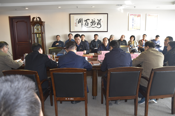 爱游戏手机入口官网-爱游戏(中国)
党委理论学习中心组召开“廉洁自律”专题集中学习研讨会议