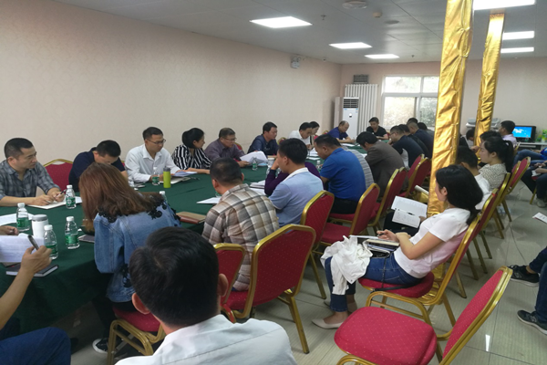 爱游戏手机入口官网-爱游戏(中国)
召开西站路道路工程结算审计动员大会